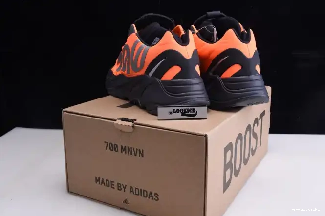 Orange FV3258 MNVN Boost 700 Yeezy Adidas 0513